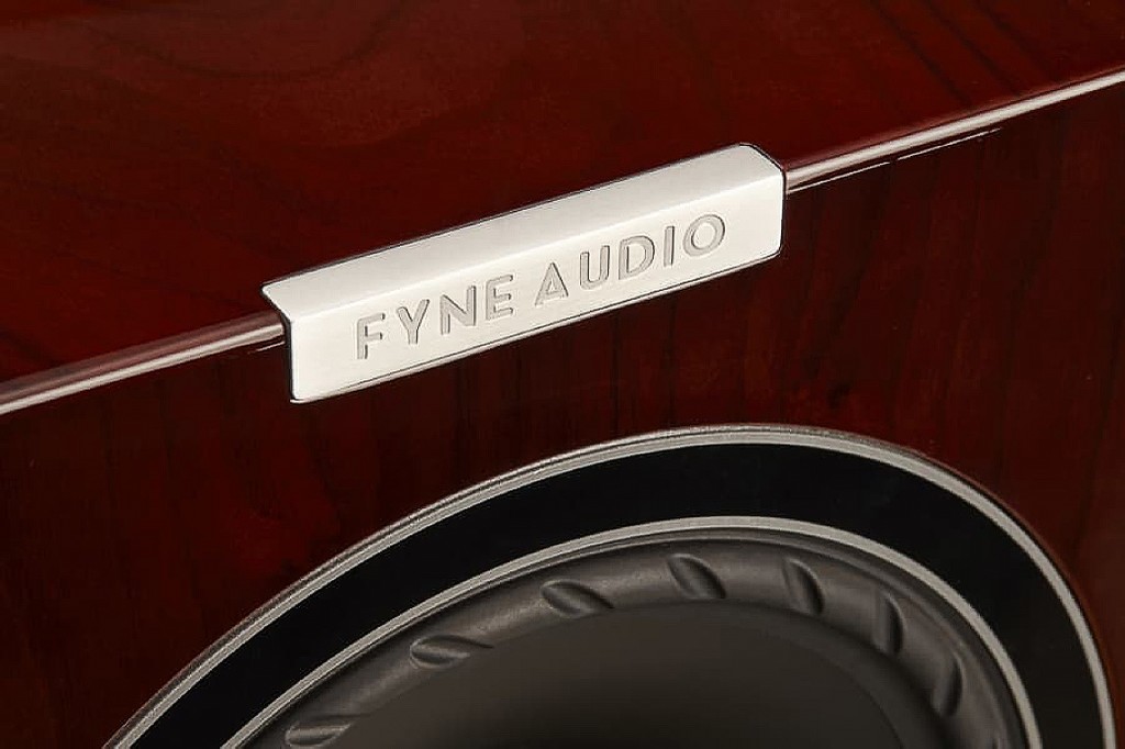 Fyne Audio F701 - Cặp bookshelf hi-end tạo sân khấu lớn với chất lượng micro dynamic tham chiếu ảnh 3
