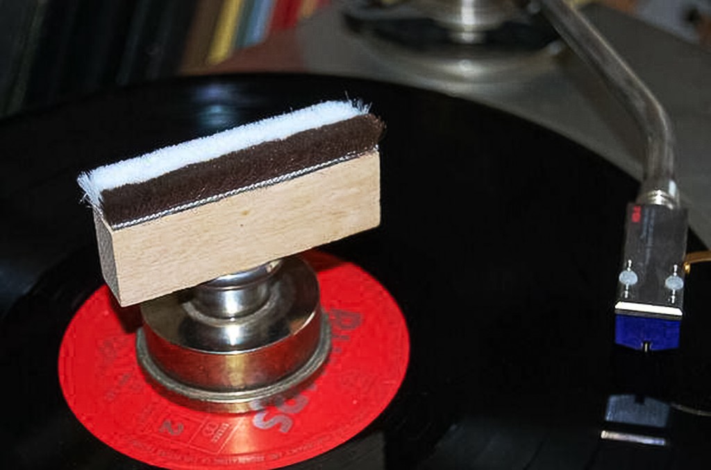 Hart Audio Vinyl Super Cleaner Mk3 - Dụng cụ vệ sinh đĩa than đơn giả và hiệu quả ảnh 1