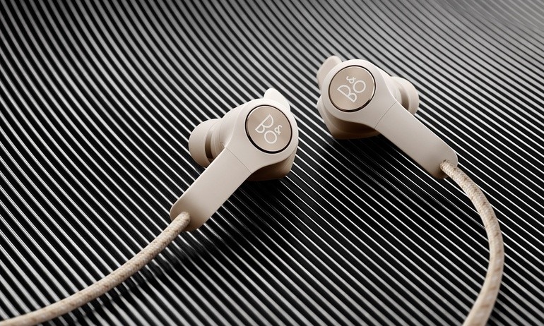 Bang & Olufsen Beoplay E6: tai nghe không dây với khả năng sạc lắp ghép ảnh 1