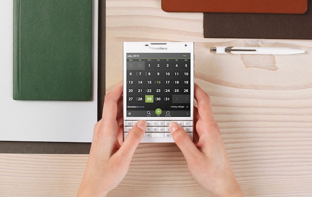 Điện thoại vuông Blackberry Passport lộ thông số và tính năng đặc biệt ảnh 1