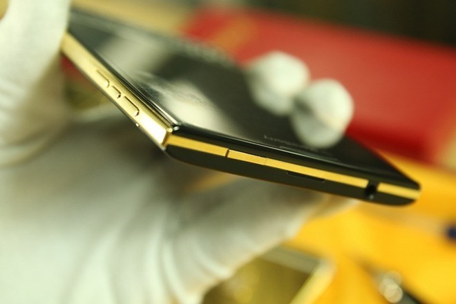 Những smartphone mạ vàng nổi bật năm 2014 ảnh 10
