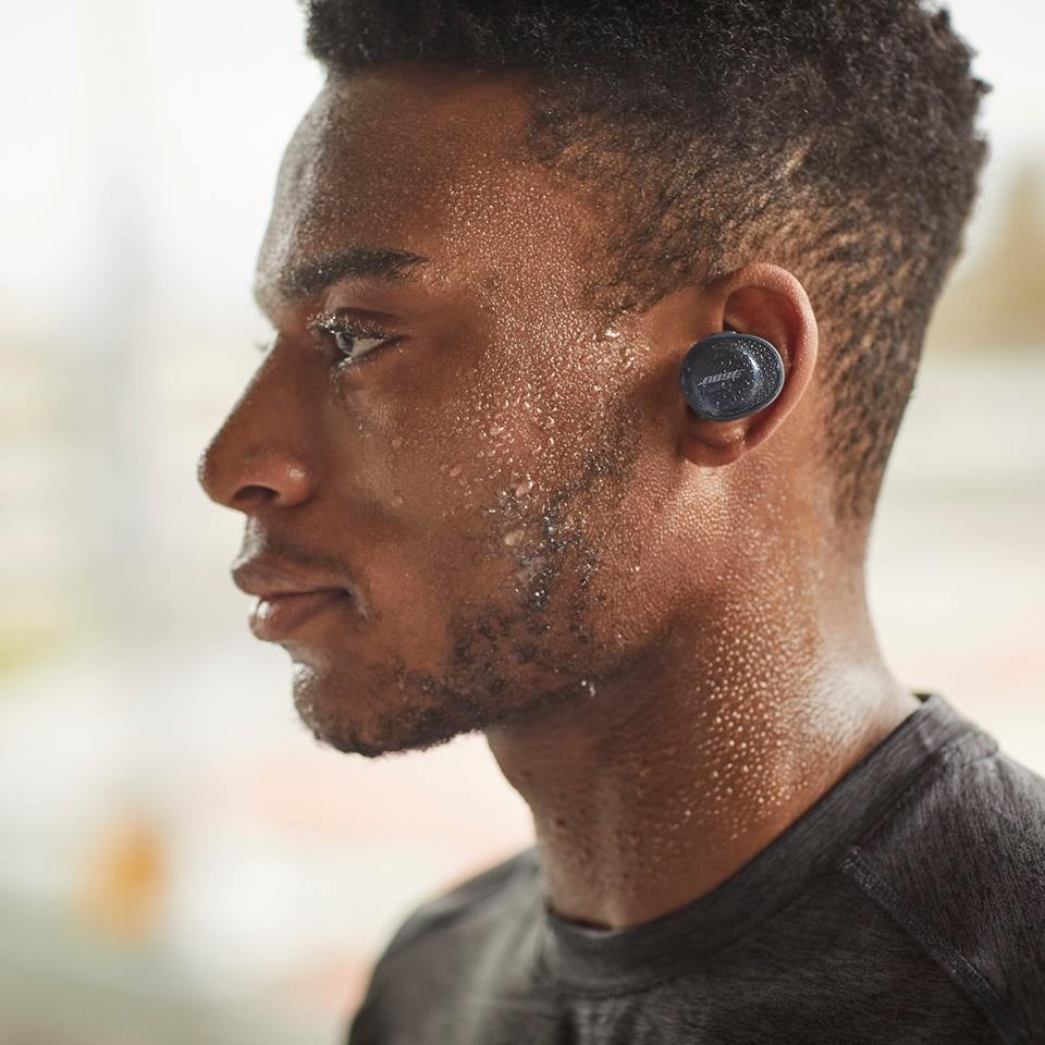 Bose tung tai nghe không dây SoundSport Free chiếm thị phần Apple AirPods ảnh 1