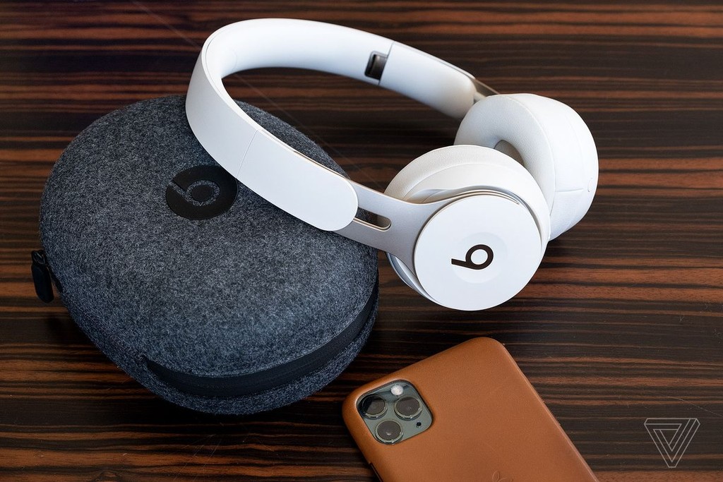 Apple ra mắt Beats Solo Pro: Khử tiếng ồn, có thể gấp gọn, giá từ 300 USD ảnh 4