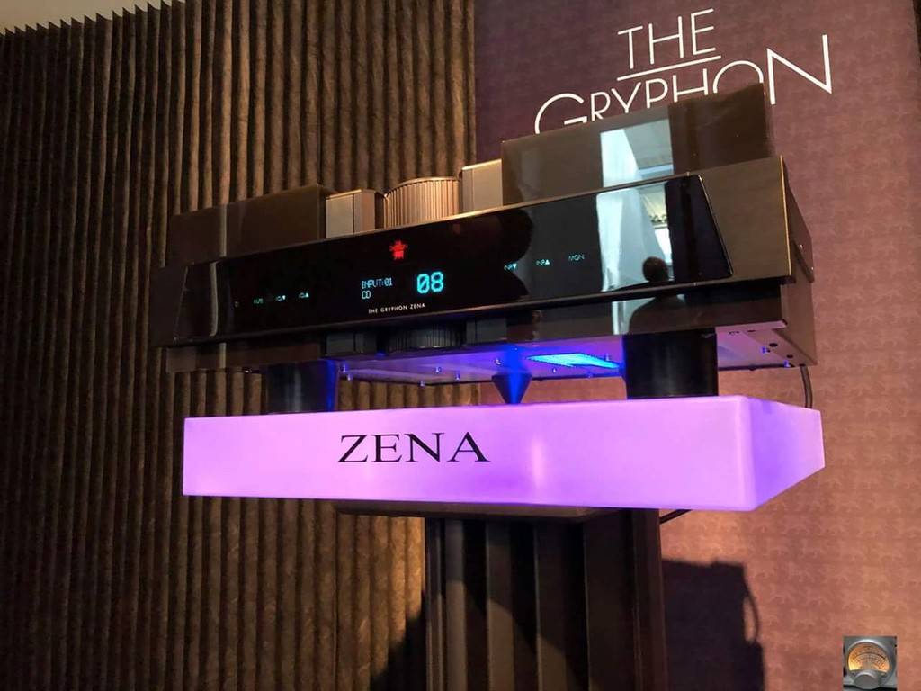 Gryphon Audio bất ngờ tung preamp tham chiếu mới Zena tại Munich Show 2018  ảnh 1