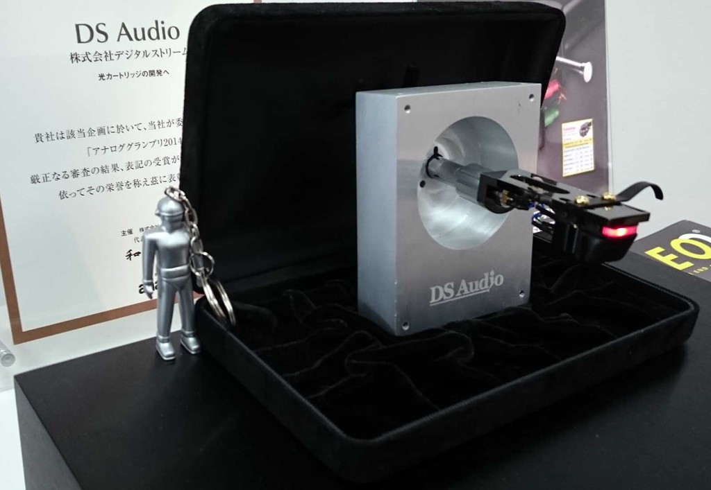 DS Audio DS-W1 cartridge quang học ưu việt ở mọi phương diện ảnh 1