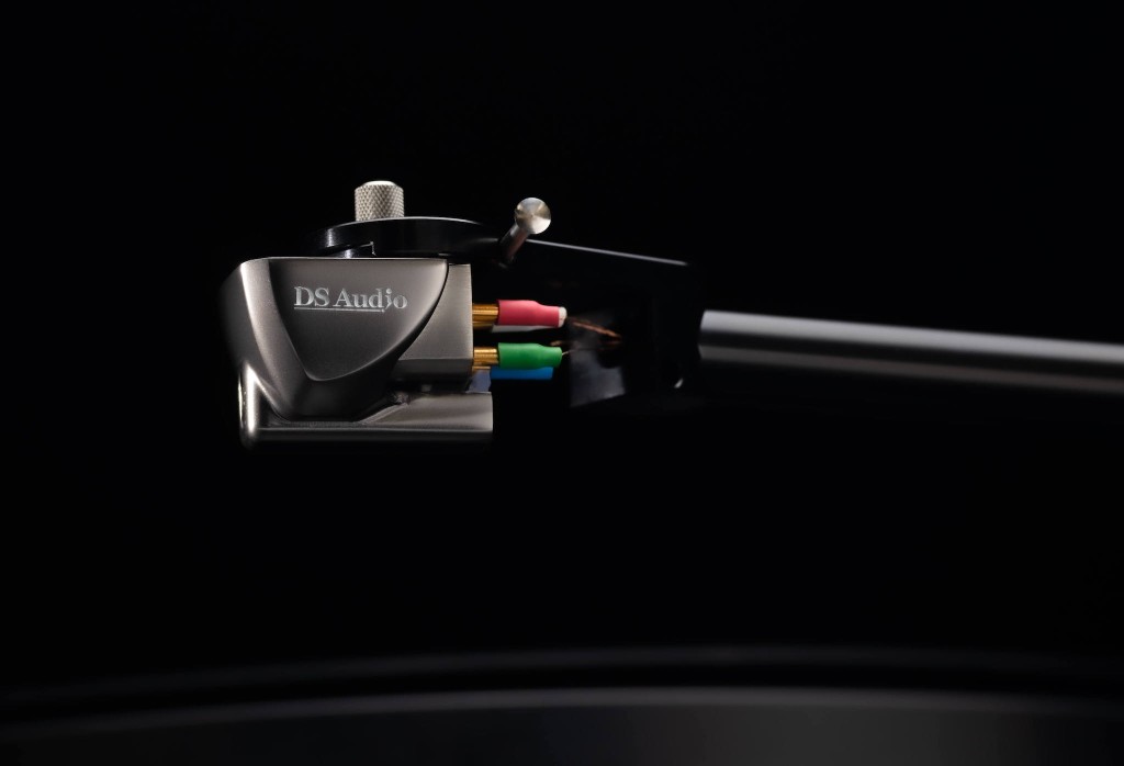 DS Audio Grand Master - Kim quang kép đầu tiên trên thế giới, giá 1,2 tỉ đồng ảnh 3