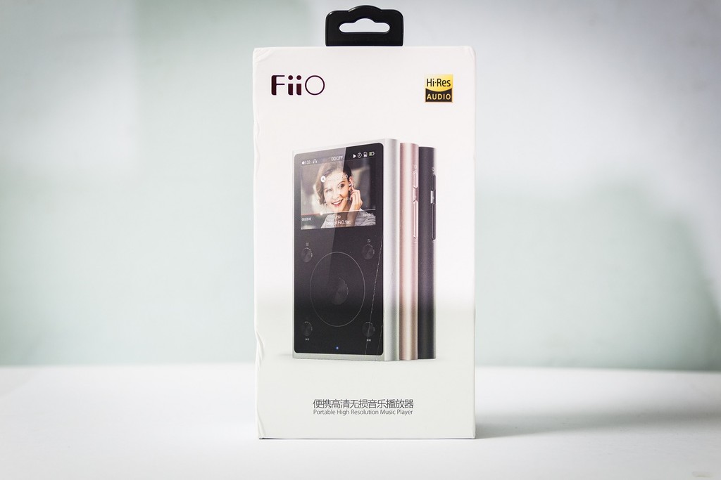Cận cảnh mở hộp máy nghe nhạc Fiio X1 II ảnh 1