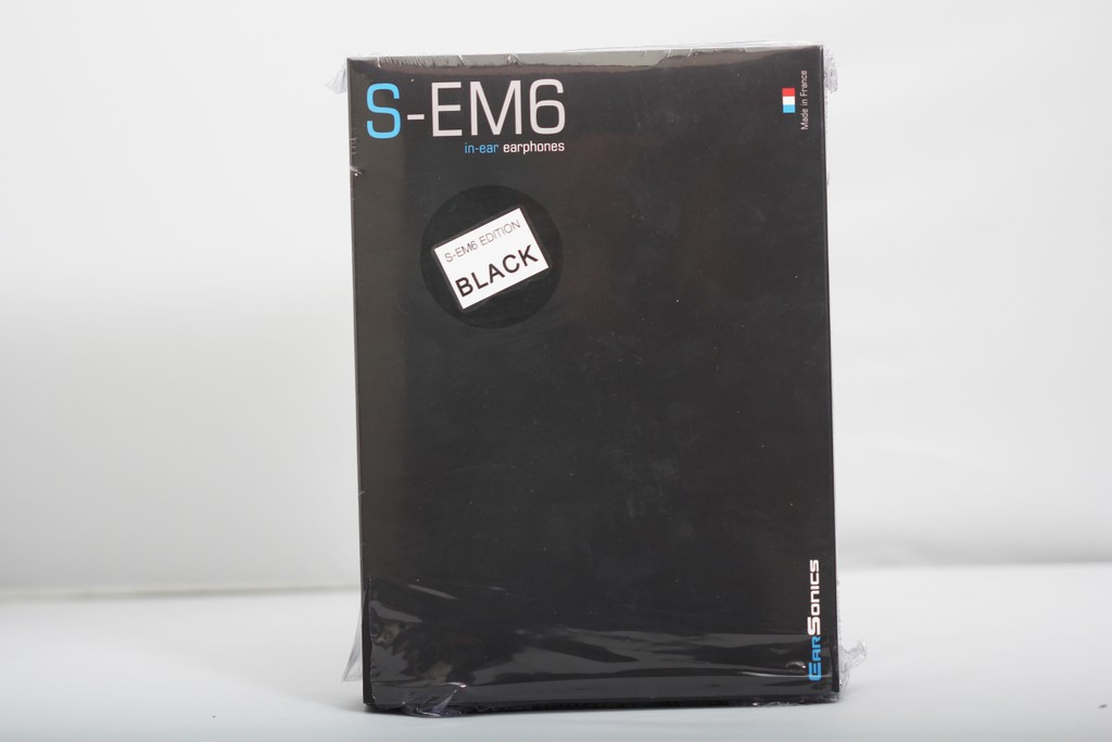 Mở hộp S-EM6: cặp tai nghe giá 24 triệu ảnh 2