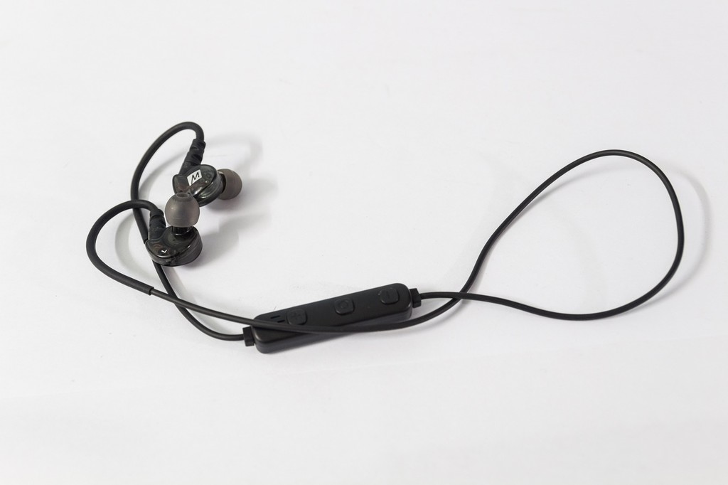 Mở hộp tai nghe không dây thể thao Mee X6 Plus ảnh 6