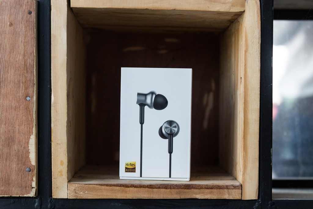Mở hộp tai nghe Xiaomi Piston Pro giá 750.000VND ảnh 2