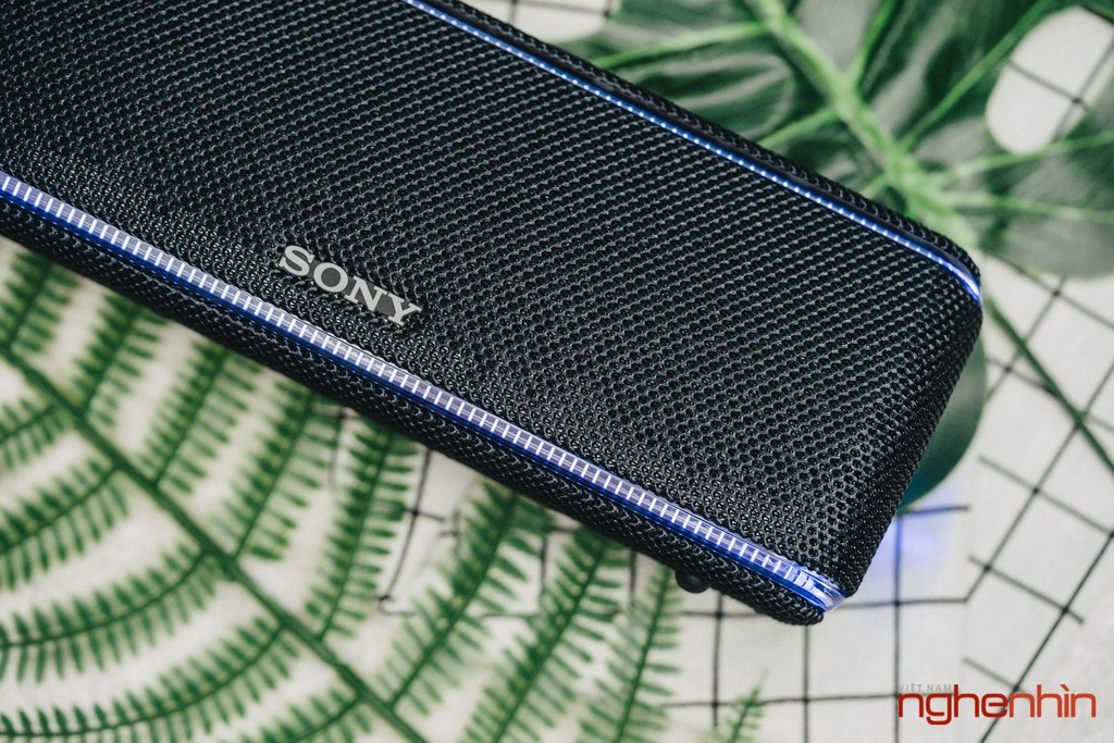 Đánh giá loa di động Sony XB31 - Nhỏ, hợp lí và đáng mua ảnh 10