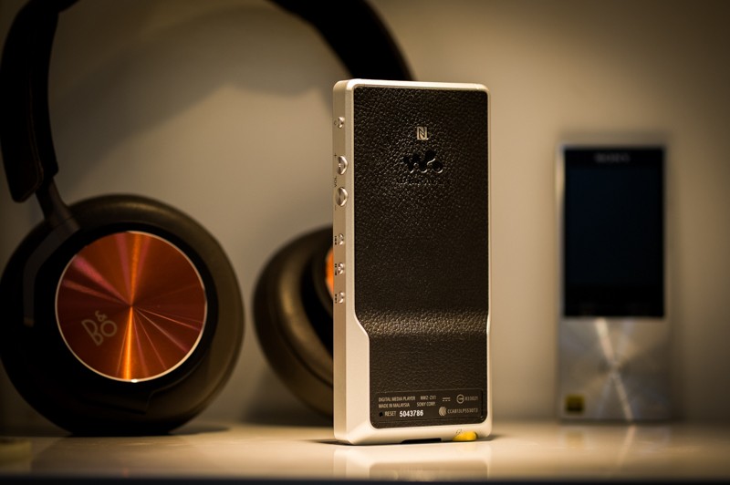 Sony NWZ-ZX1 - khi Walkman xâm nhập thị trường nhạc số chất lượng cao ảnh 8