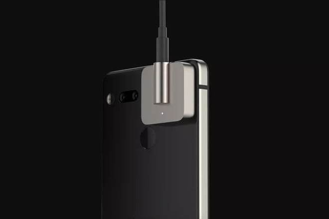 Phụ kiện gắn rời đầu tiên của Essential Phone là cổng nghe nhạc 3,5mm ảnh 1