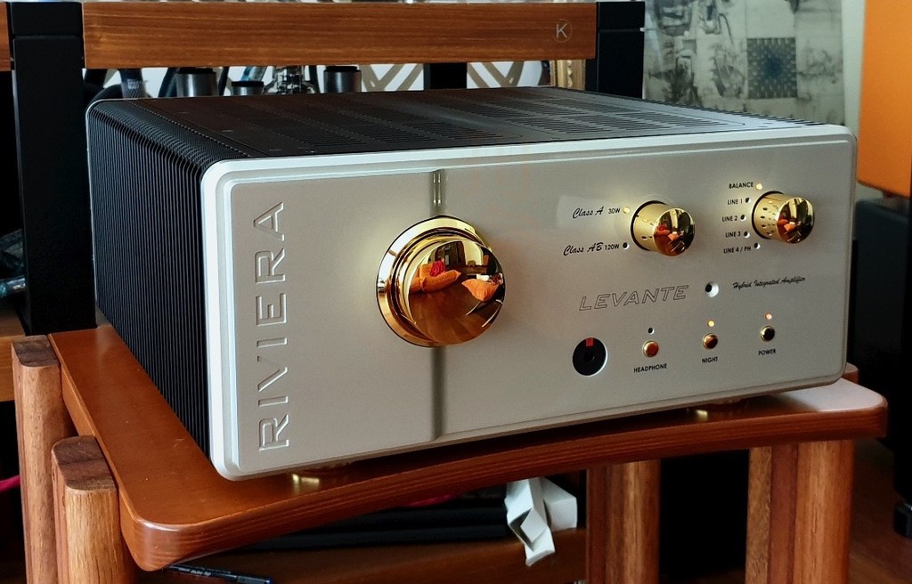 Riviera LEVANTE - Ampli tích hợp  2 chế độ Class A 30W và Class AB 120W, chơi được hai dòng loa ảnh 3