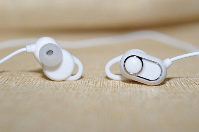 Fiio chính thức gia nhập thị trường tai nghe không dây với tai nghe FB1 ảnh 1