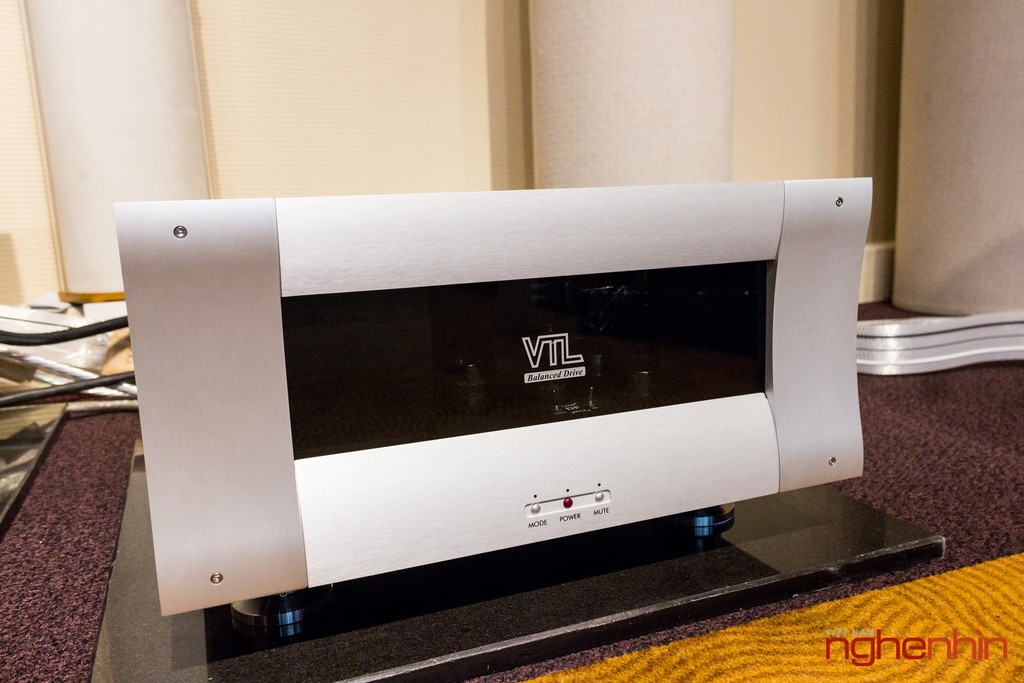 Hoàng Hải Audio trình diễn ampli cao cấp của hãng VTL ảnh 11