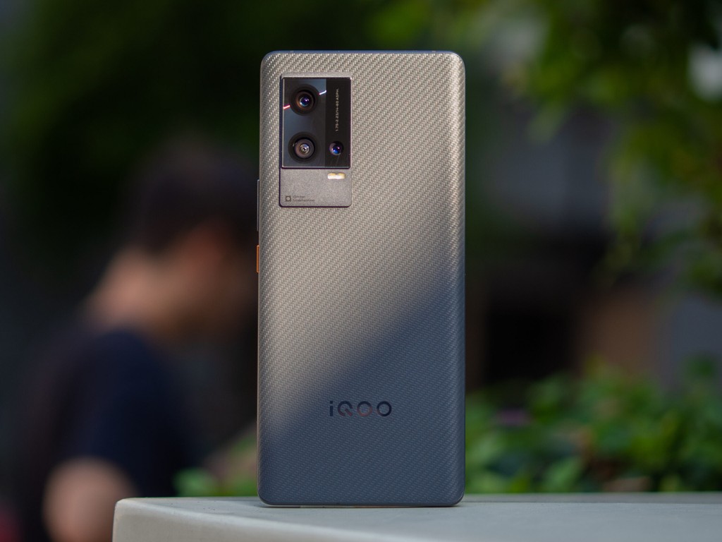 iQOO 8 series ra mắt: Snapdragon 888+, sạc nhanh 120W, giá từ 586 USD ảnh 9