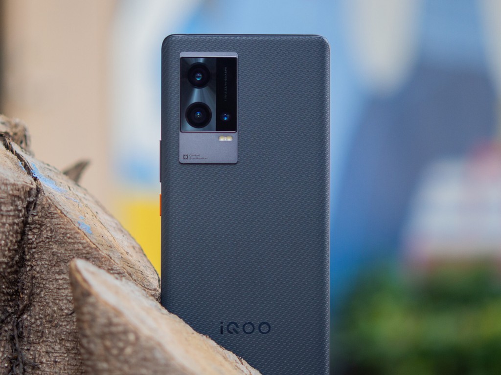 iQOO 8 series ra mắt: Snapdragon 888+, sạc nhanh 120W, giá từ 586 USD ảnh 10