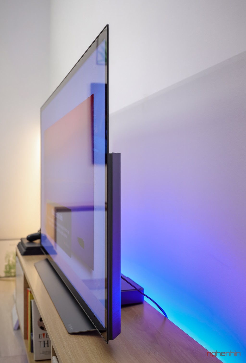 Trên tay TV OLED LG C1: trải nghiệm chơi game đỉnh cao, giá 32 triệu  ảnh 2