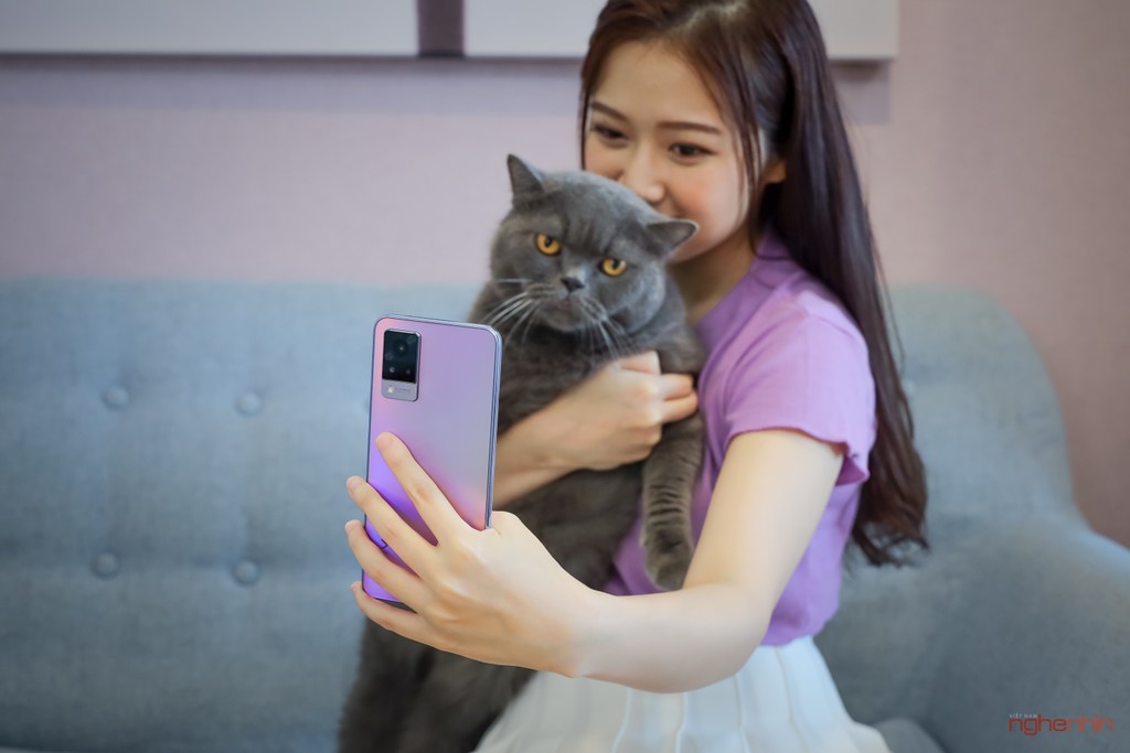 Những điểm nhấn của vivo V21 5G: smartphone đầu tiên có chống rung OIS trên camera selfie ảnh 2