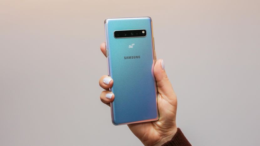 Đánh dấu 1 thập kỷ 'dải ngân hà', Samsung ra mắt 4 mẫu Galaxy S10 ảnh 24