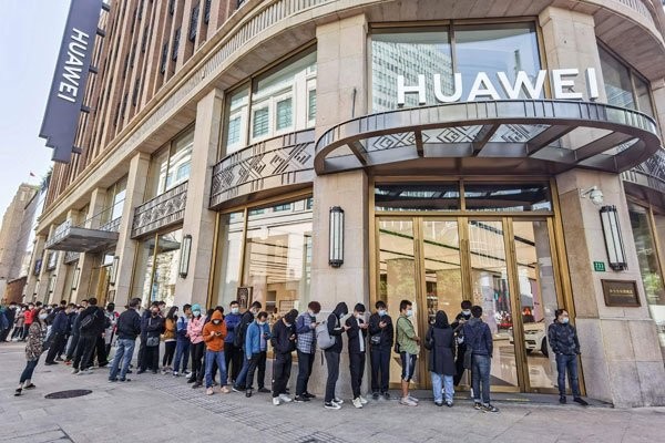 Huawei Mate 40 series cháy hàng chỉ sau 28 giây đặt trước ảnh 2