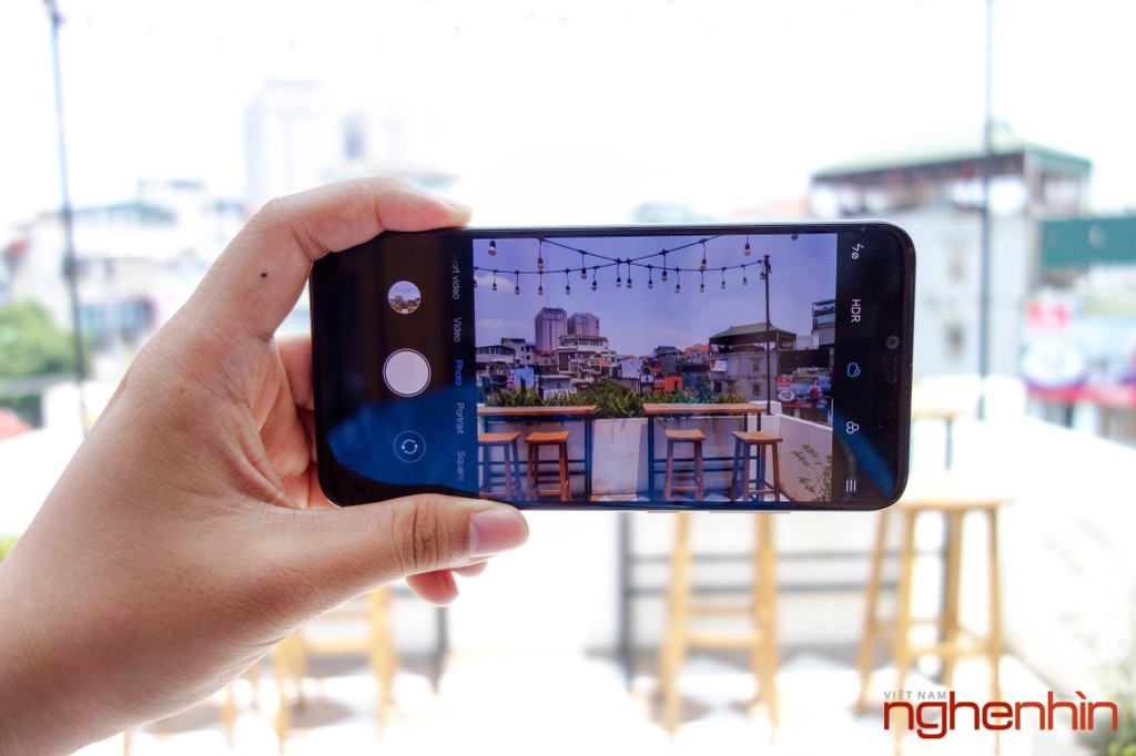 Trên tay Xiaomi Mi 8 Explorer Edition độc nhất Việt Nam: thiết kế không như kỳ vọng, giá 20 triệu đồng ảnh 9