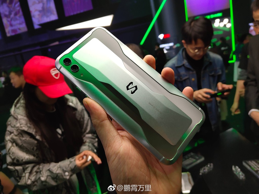 Xiaomi Black Shark 2 ra mắt: Snapdragon 855, camera chính 48MP, giá từ 476 USD ảnh 2