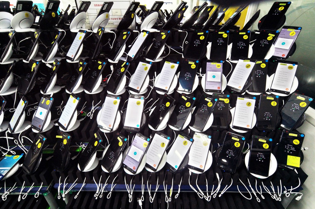 Samsung xây phòng thí nghiệm ở Hà Nội để thử pin Note 7 ảnh 4