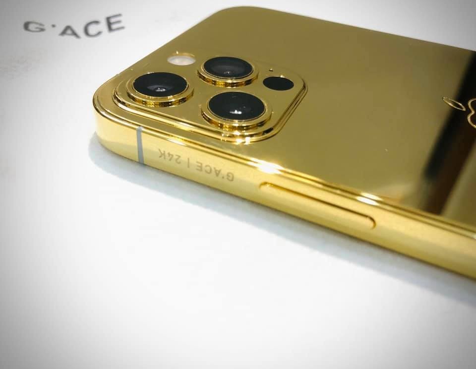 Ngắm iPhone 12 mạ vàng đầu tiên trên thế giới do công ty Việt Nam thực hiện ảnh 5