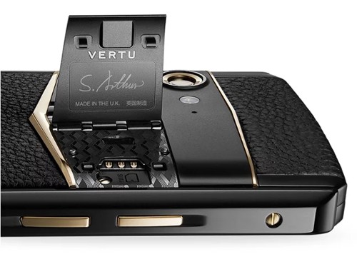 Smartphone chạy Snapdragon 660 có giá tới 5.167 USD chỉ có thể là Vertu Aster P ảnh 4