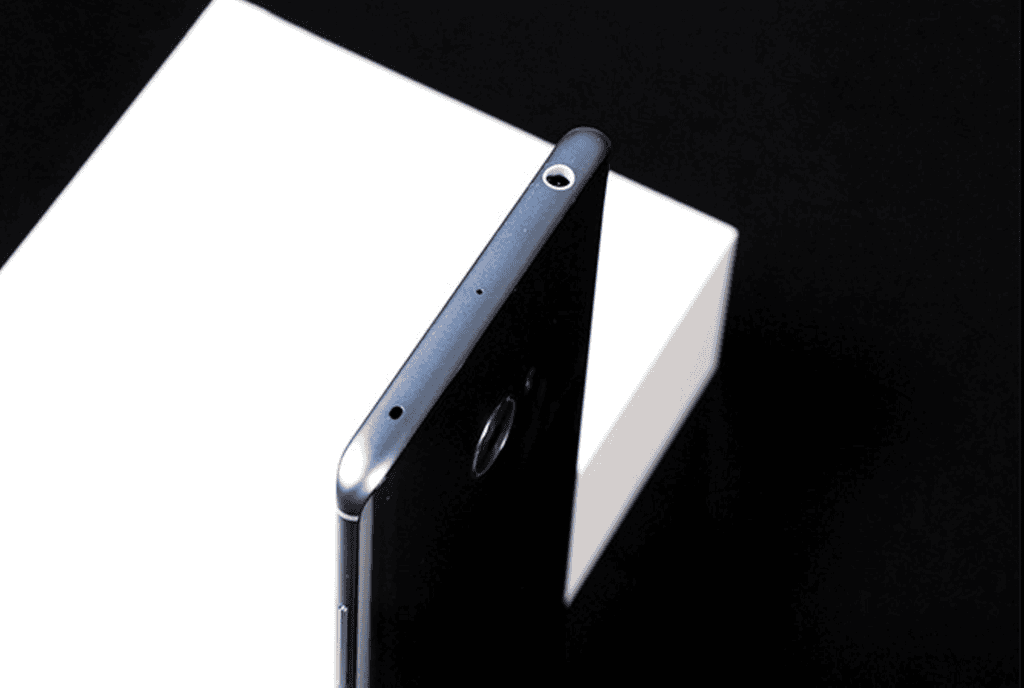Cận cảnh Xiaomi Mi Note 2 màu Glacier Silver cực đẹp ảnh 3