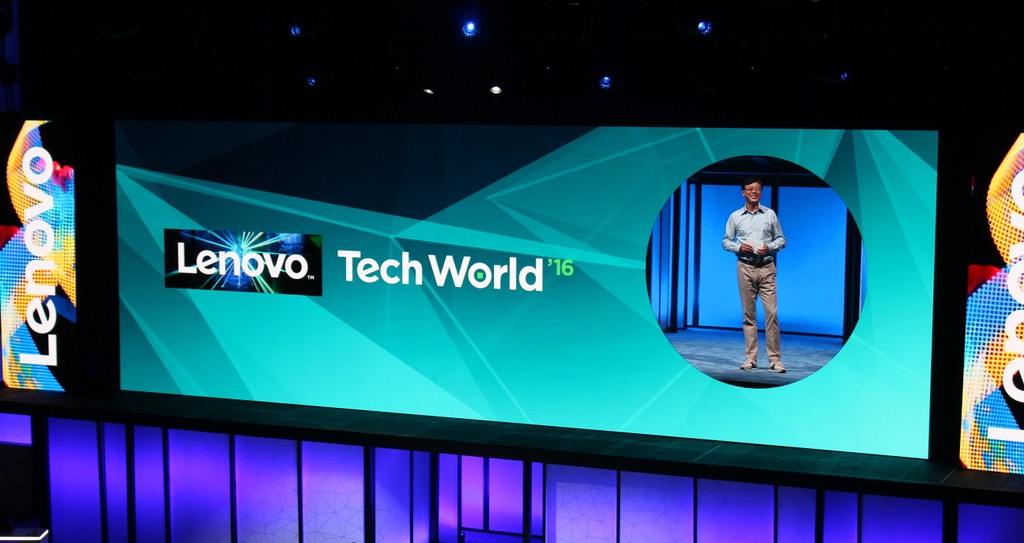 Lenovo trình diễn nhiều phụ kiện và công nghệ độc đáo tại Tech Word 2016 ảnh 1