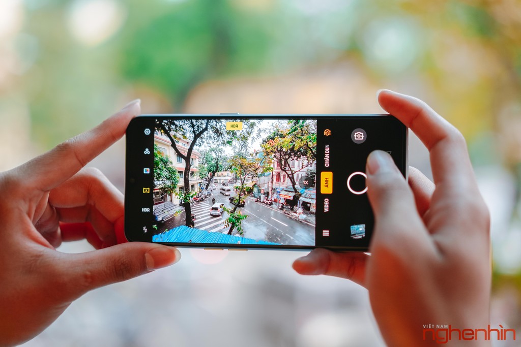 Trên tay Realme XT tại Việt Nam: camera 64MP, giá 8 triệu, số lượng giới hạn ảnh 7