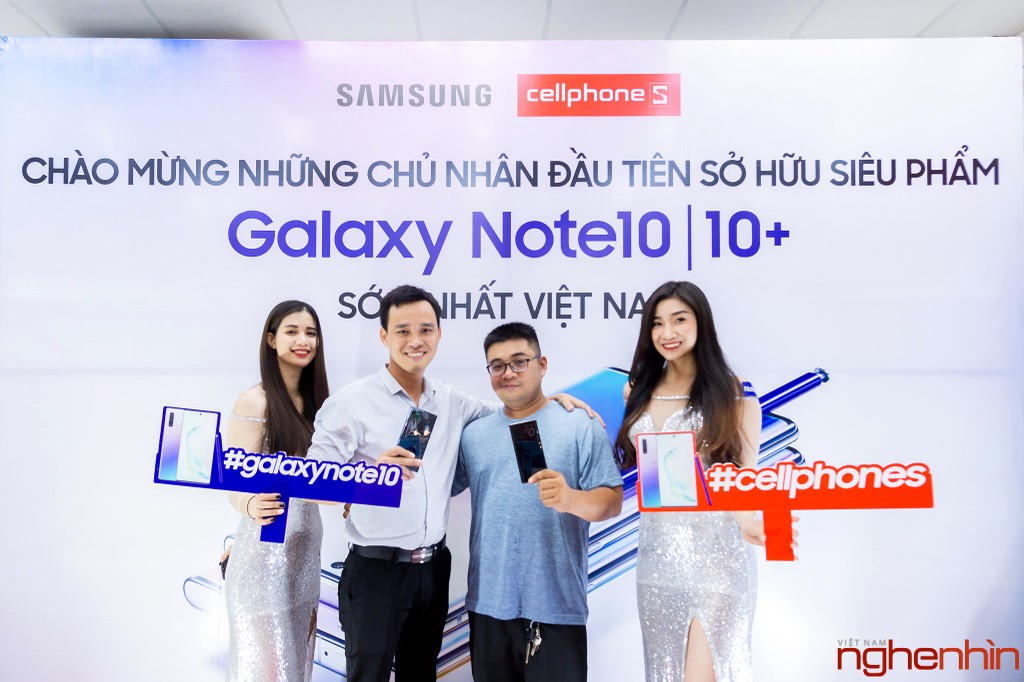 CellphoneS nhộn nhịp giao sớm Galaxy Note 10/Note 10+ ngay trong đêm ảnh 1
