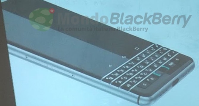 Lộ ảnh thật BlackBerry Mercury với bàn phím cơ học QWERTY ảnh 2