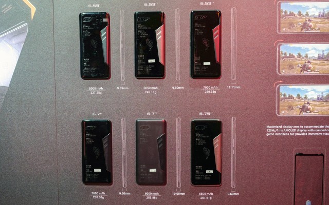 Asus ROG Phone II đã trải qua những thiết kế nào để ra sản phẩm hoàn chỉnh ảnh 2
