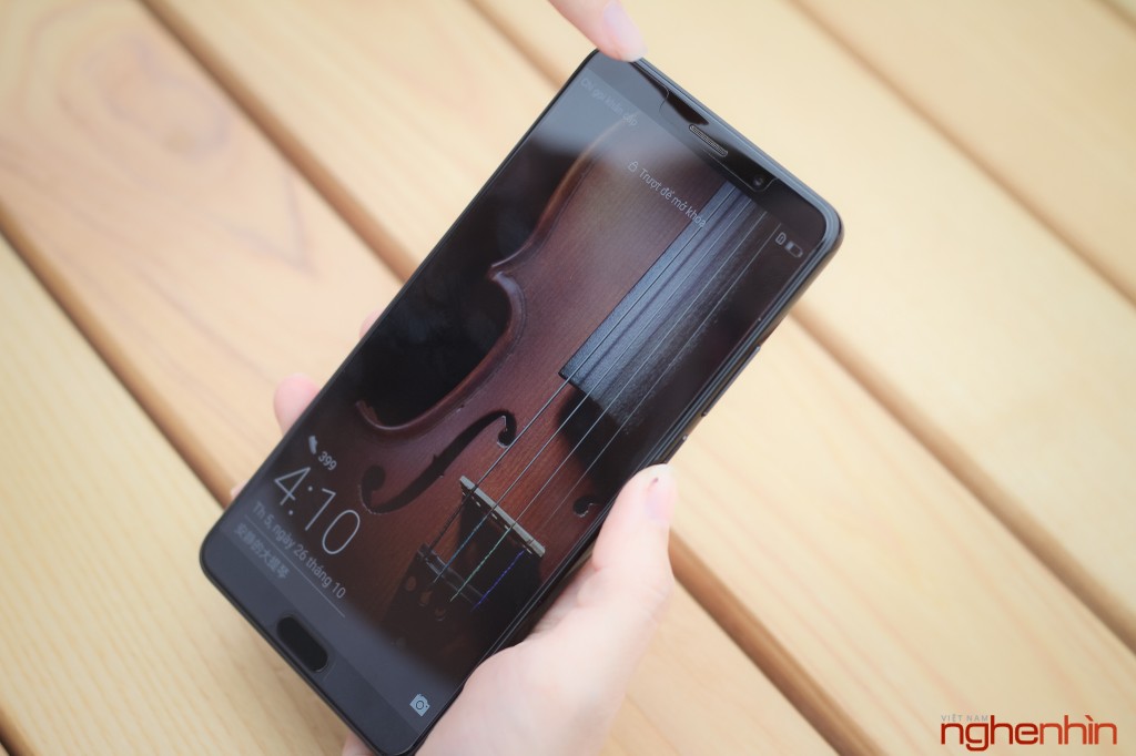Trên tay Huawei Mate 10 đầu tiên tại Việt Nam giá 16,7 triệu ảnh 8