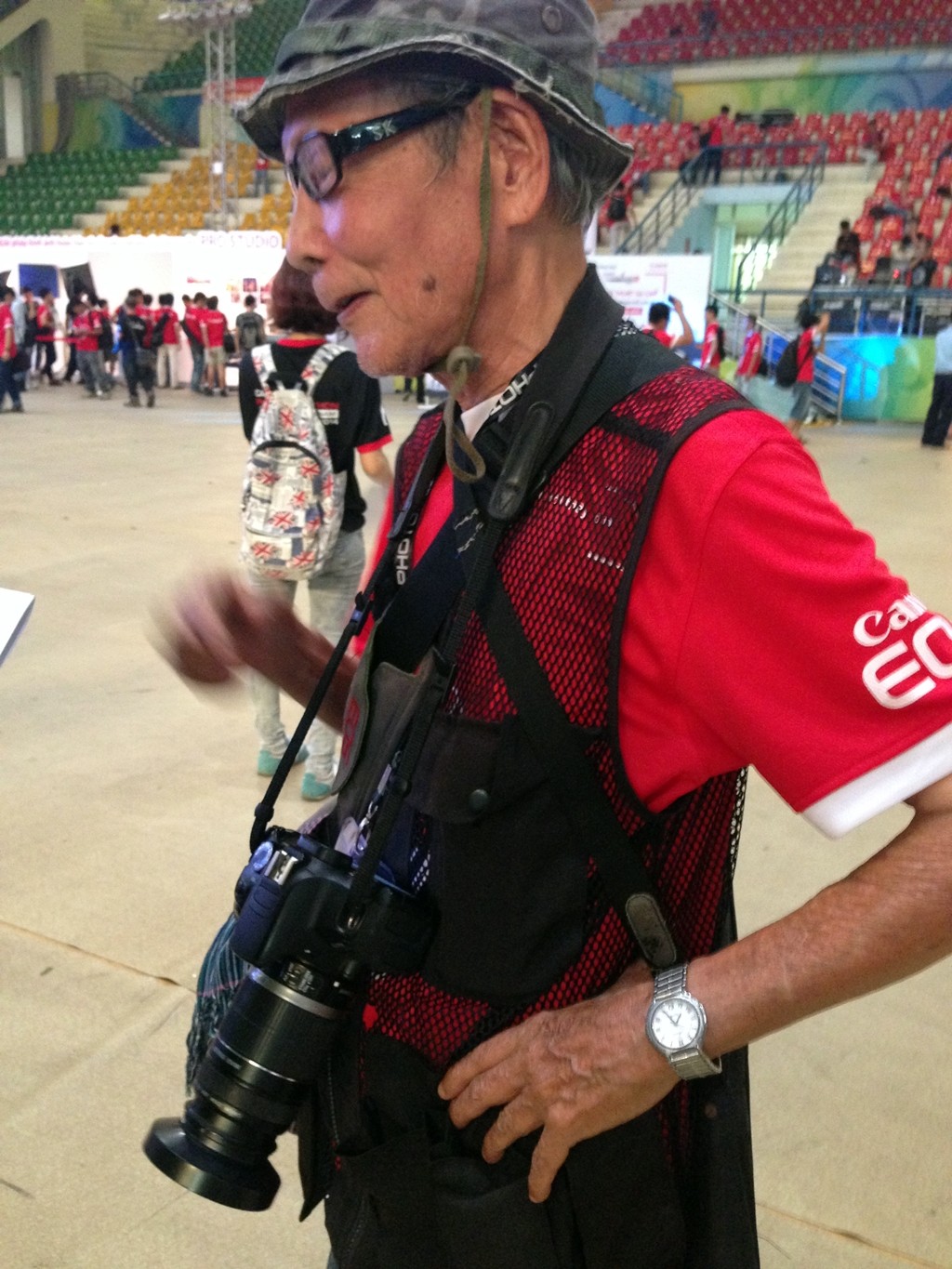 Sôi động ngày khai mạc cuộc thi nhiếp ảnh Canon PhotoMarathon 2014 tại Hà Nội ảnh 11