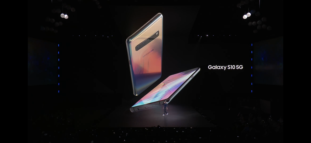 Đánh dấu 1 thập kỷ 'dải ngân hà', Samsung ra mắt 4 mẫu Galaxy S10 ảnh 21