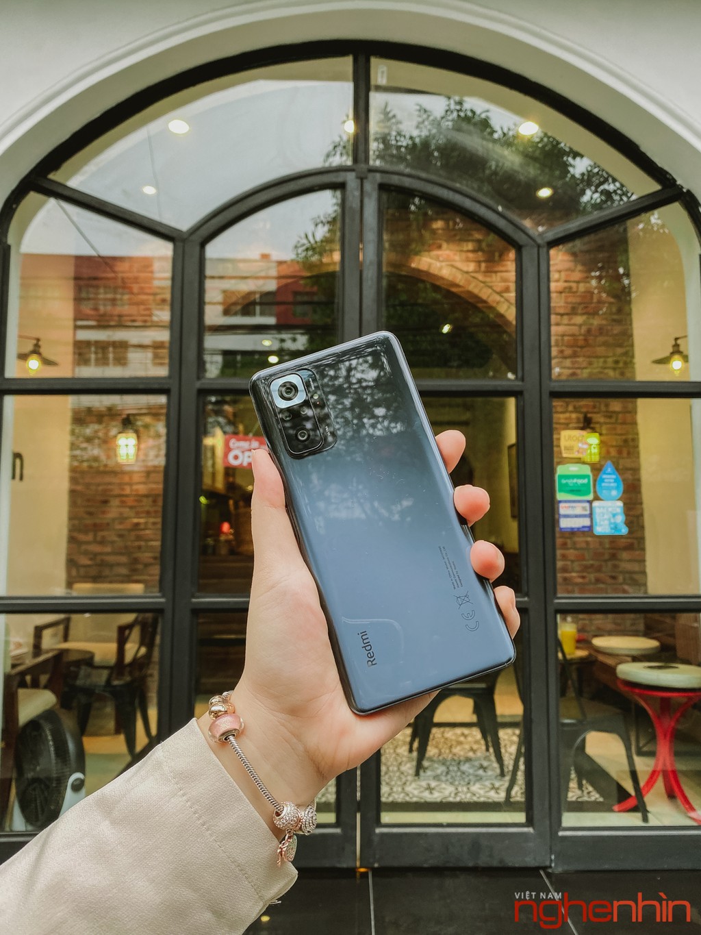 Trên tay Redmi Note 10 Pro: thông số khủng nhất phân khúc 7 triệu ảnh 7