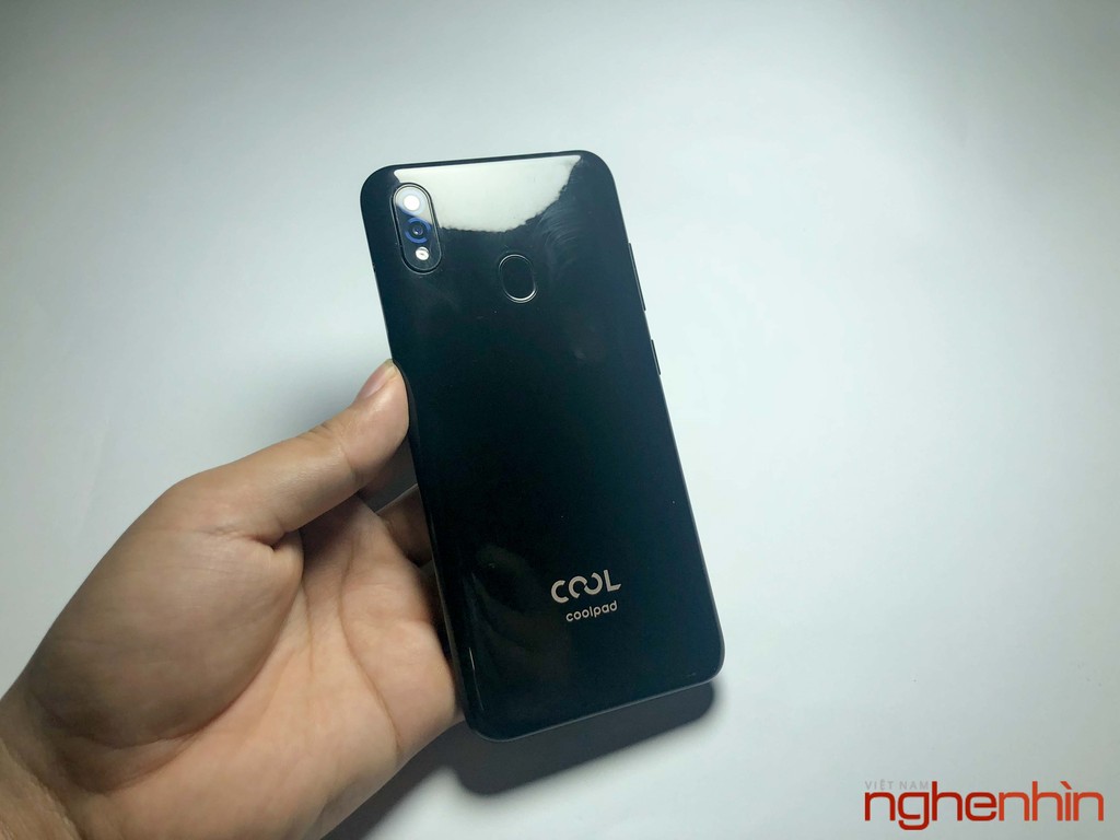 Trên tay Coolpad N5: smartphone ‘vừa miếng’ dưới 3 triệu đồng ảnh 2