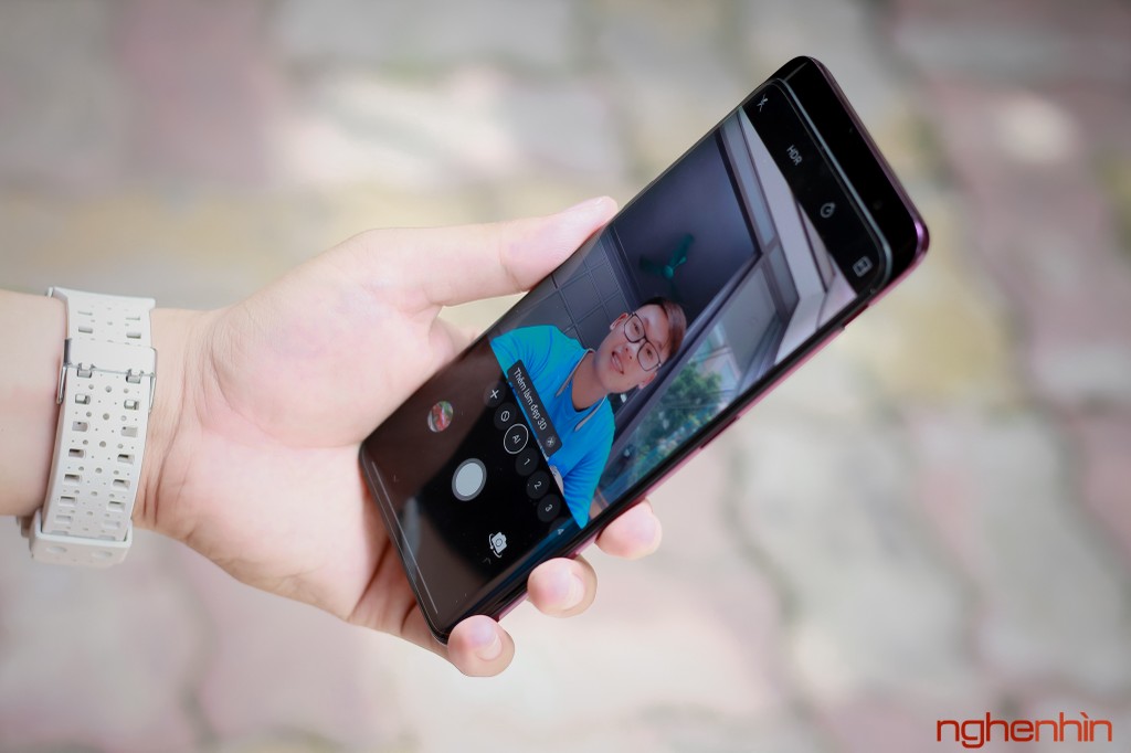 Trên tay Oppo Find X đầu tiên tại Việt Nam: bóng bẩy, camera ‘trượt’, giá xách tay 18 triệu  ảnh 13
