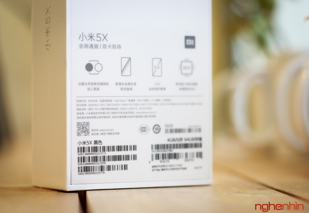 Bóc tem Xiaomi Mi 5X đầu tiên về Việt Nam giá 5,6 triệu ảnh 3