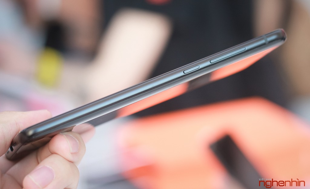 Trên tay nhanh Mi Note 3: thiết kế đẹp, camera kép, selfie AI ảnh 3