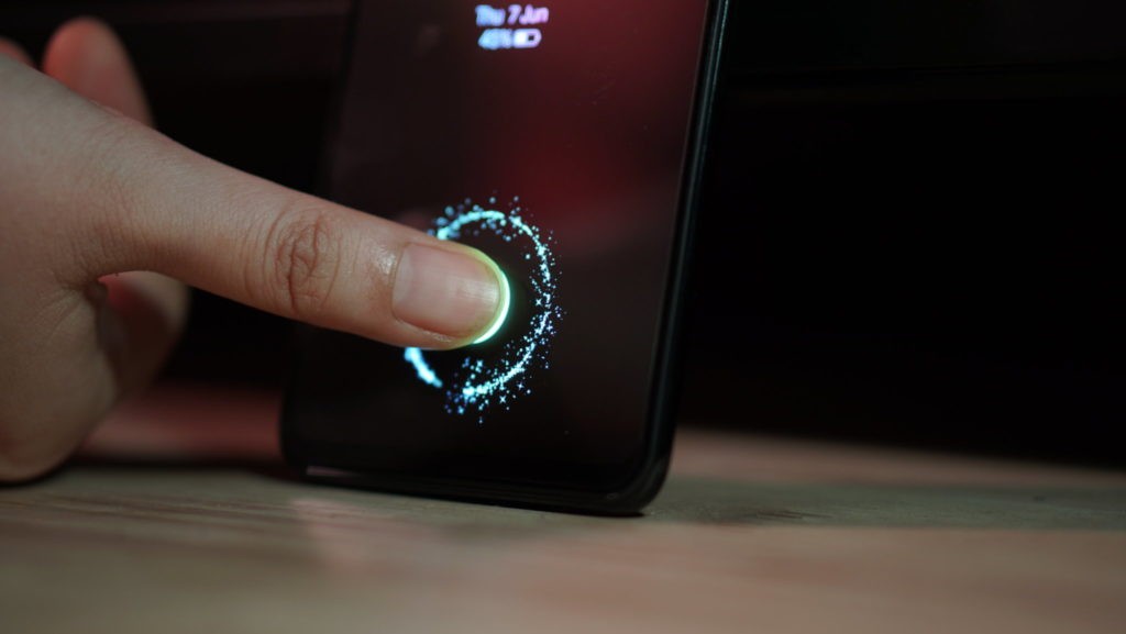 iPhone sắp được trang bị cảm biến vân tay trong màn hình công nghệ mới ảnh 1