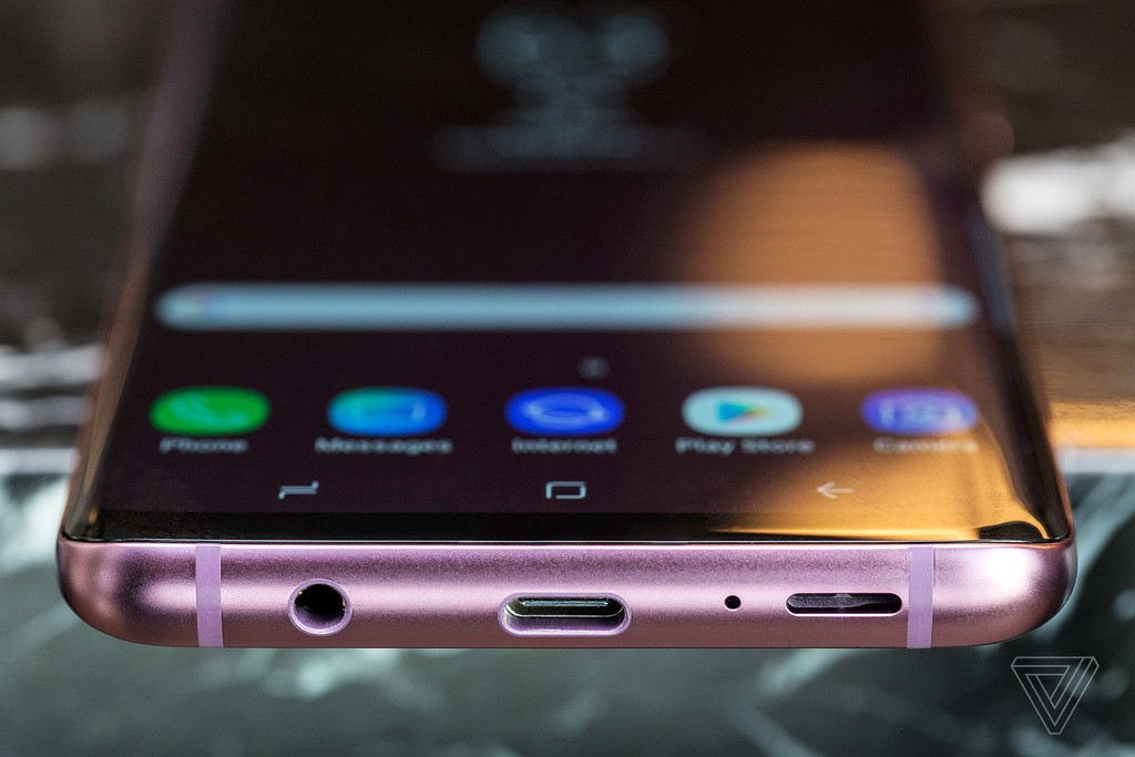 Samsung Galaxy S9 và S9+ chính thức ra mắt: camera khẩu độ kép, AR Emoji ảnh 4
