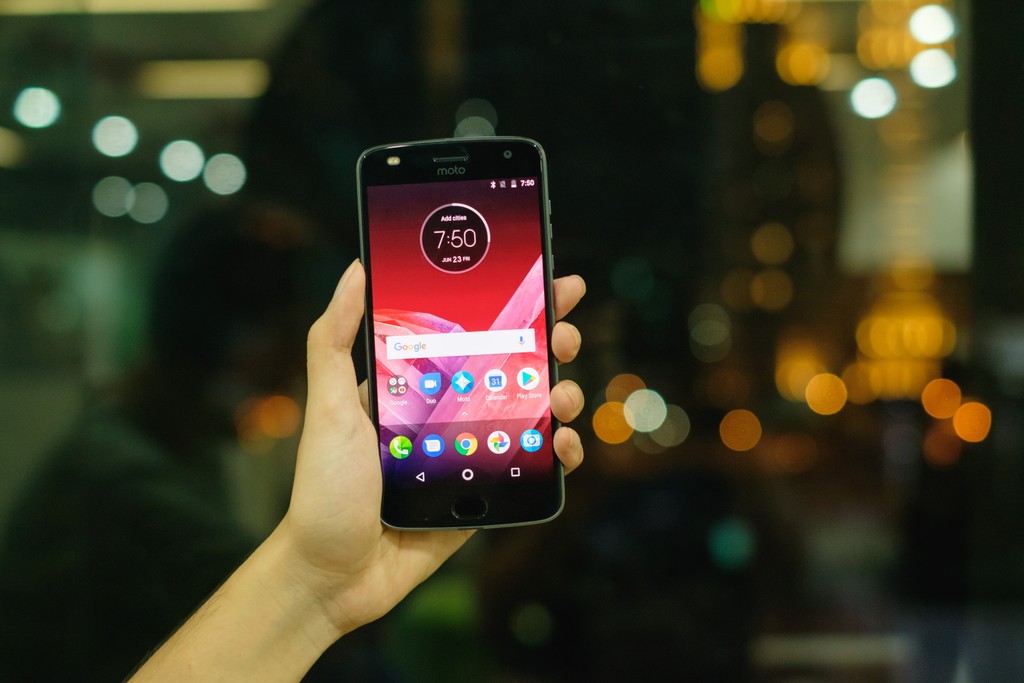 Smartphone Moto Z2 Play lộ ảnh thực sát ngày ra mắt ảnh 2