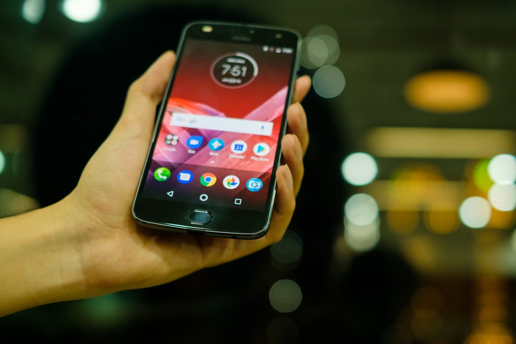 Smartphone Moto Z2 Play lộ ảnh thực sát ngày ra mắt ảnh 3