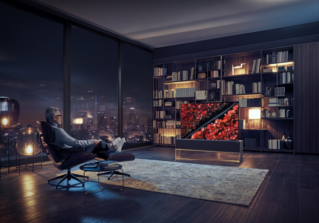 CES 2019: LG OLED R9 mẫu TV 'cuộn' đầu tiên trên thế giới ra mắt  ảnh 1
